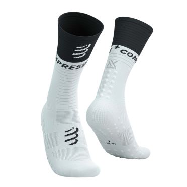 Compressport Mid compression socks v2.0 wit/zwart 