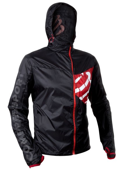 Compressport Trail hurricane jacket hardloopjack zwart WSTR-LS99