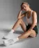 2XU Aero Mesh Medium Impact Bra White/Silver Reflective Dames  WR7348A-WHT/SRF